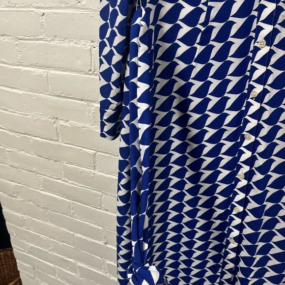 Kate Midi Shirt Dress in Mazarine Blue Birdie. Size 8 US - Picture 4 of 12